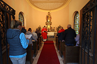 Andacht an der Emmeramskapelle