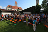 Familiengottesdienst im Pfarrgarten